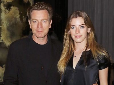 Both Clara Mathilde McGregor and Ewan McGregor are wearing all black.